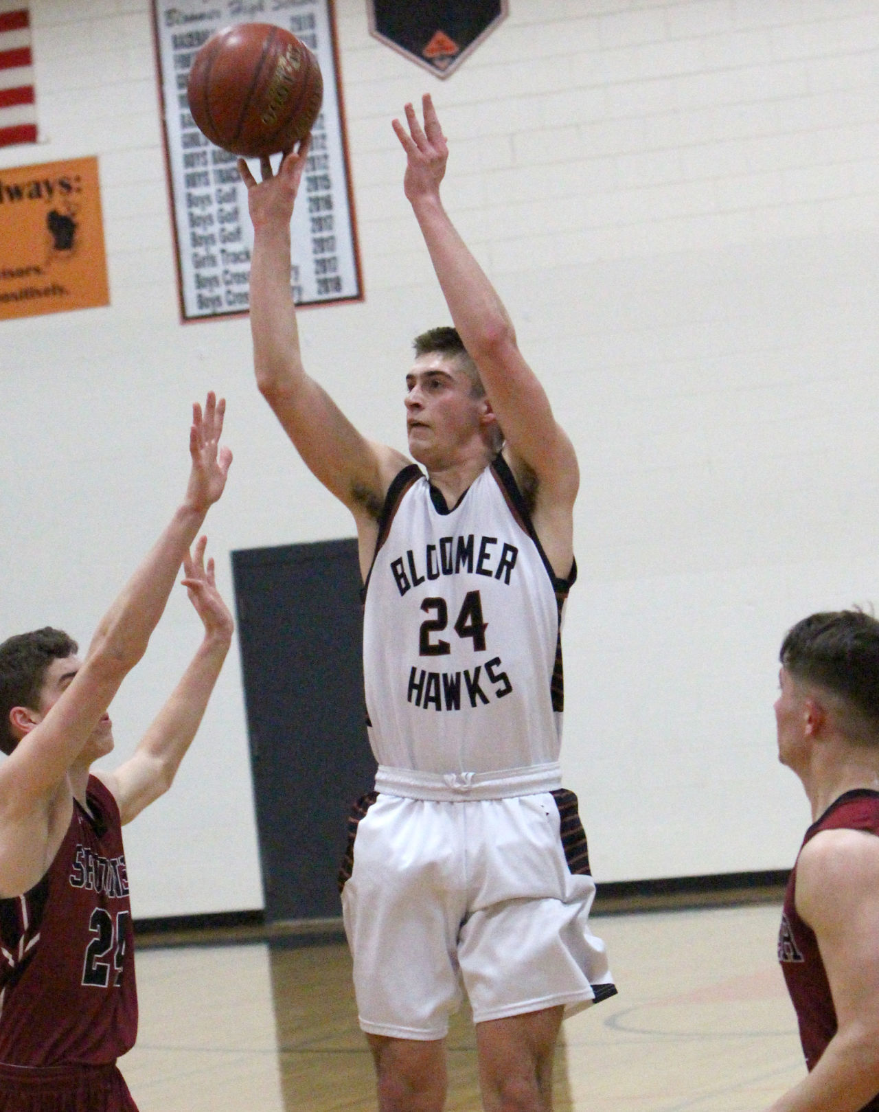 Spooner at Bloomer boys basketball 3-3-20